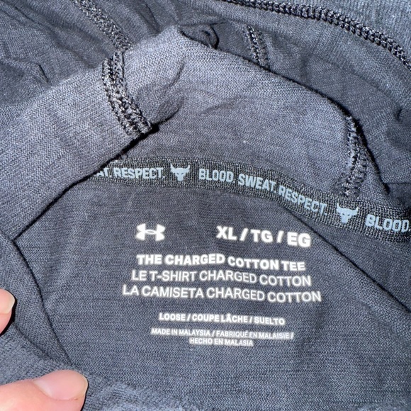 Under Armour Project Rock Hooded T-Shirt - Picture 2 of 5